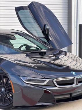 2019 BMW i8 Coupe 2D