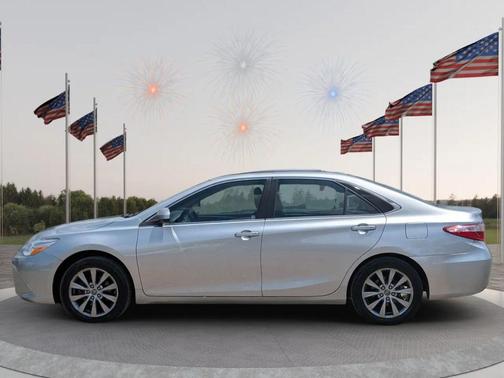 2015 Toyota Camry XLE