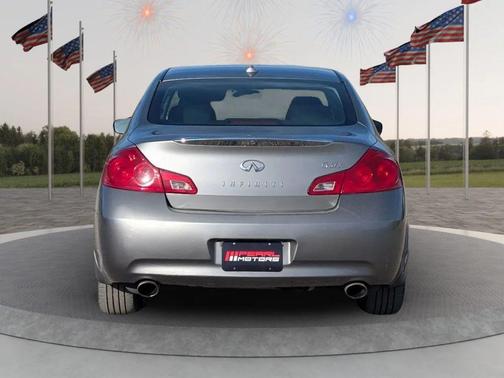 2009 INFINITI G37x Base