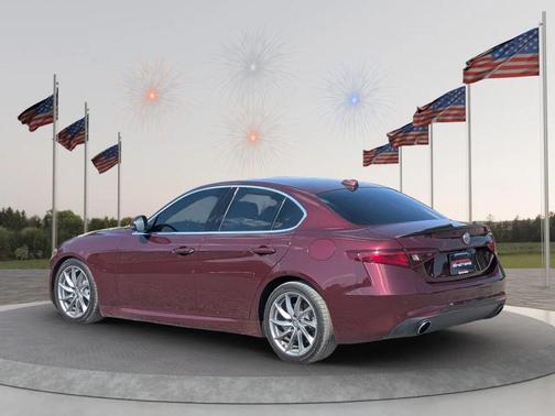 2017 Alfa Romeo Giulia Base