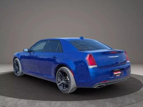 2019 Chrysler 300 Touring