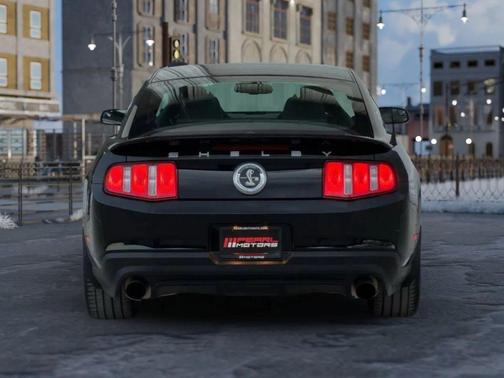 2012 Ford Shelby GT500 Base