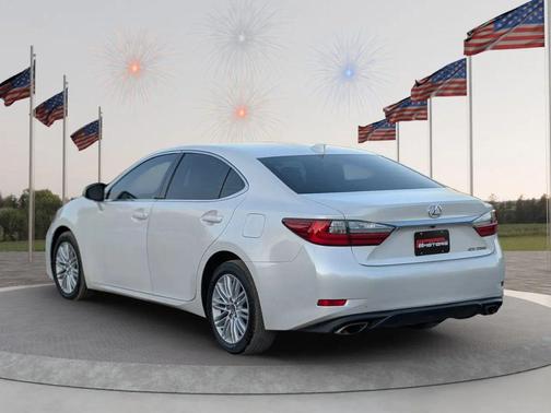 2017 Lexus ES 350 Base