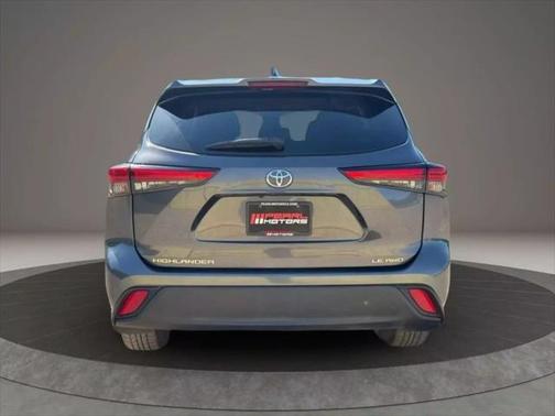 2021 Toyota Highlander LE
