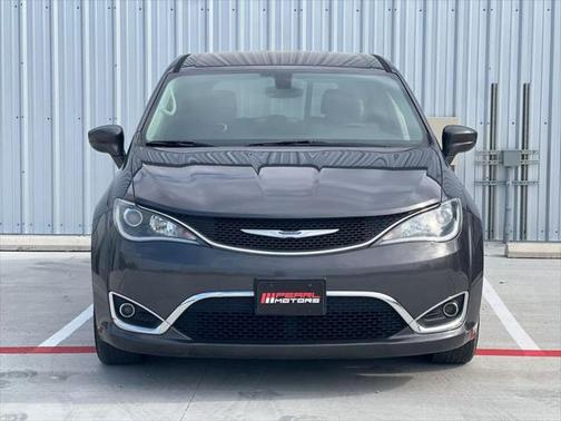2019 Chrysler Pacifica Touring Plus
