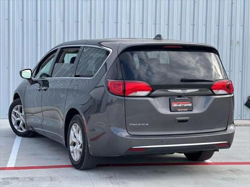 2019 Chrysler Pacifica Touring Plus