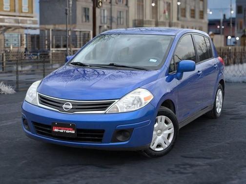 2012 Nissan Versa 1.8 S