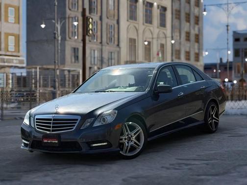 Gray 2013 Mercedes-Benz E-Class E 350 Sedan 4D