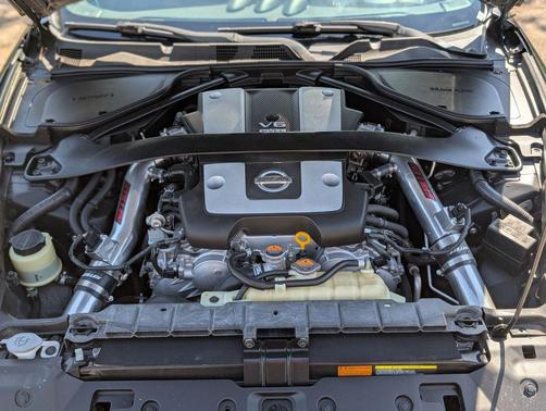 2016 Nissan 370Z Sport