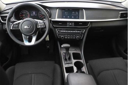 Photo 4 of 29 of 2020 Kia Optima LX