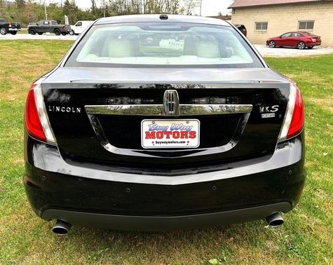 2012 Lincoln MKS Base