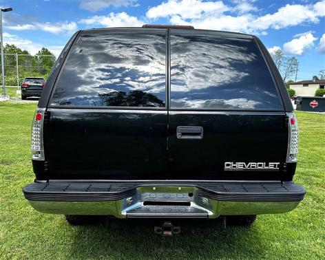 1999 Chevrolet Suburban K1500 LT