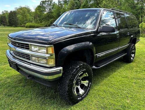1999 Chevrolet Suburban K1500 LT