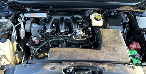 White 2001 Ford F-350 Super Duty