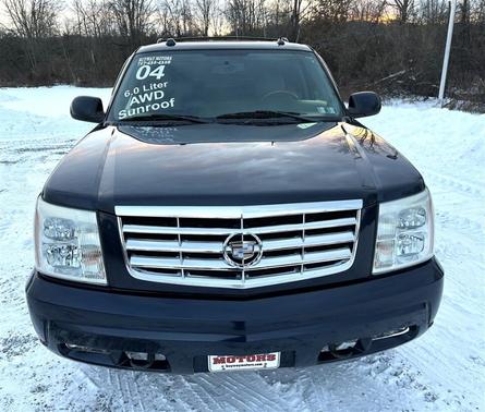2004 Cadillac Escalade 
