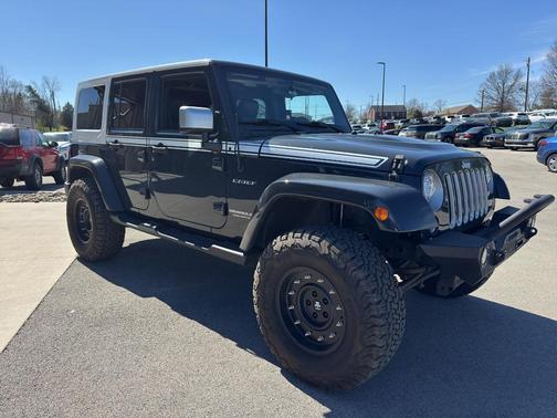 2017 Jeep Wrangler Unlimited Chief Edition 4x4