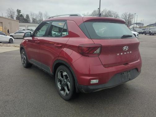 2022 Hyundai VENUE Limited