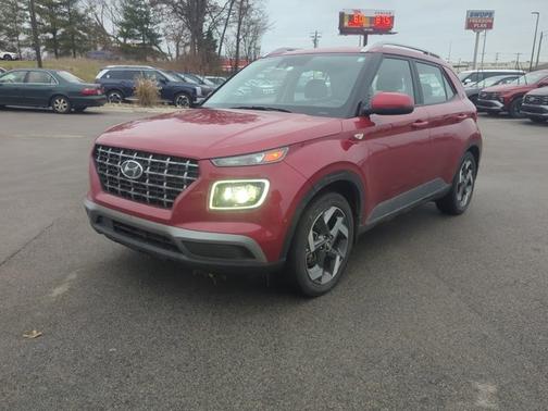 2022 Hyundai VENUE Limited