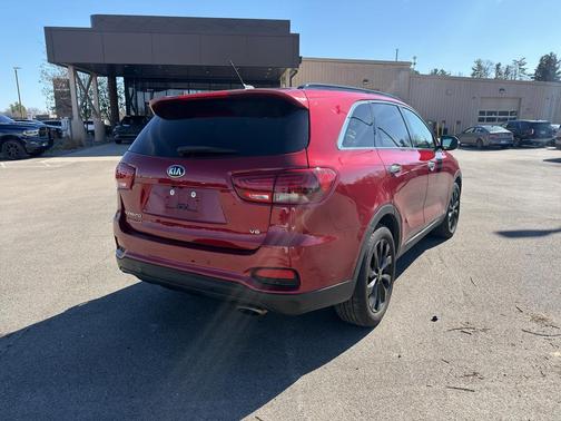 2020 Kia Sorento S