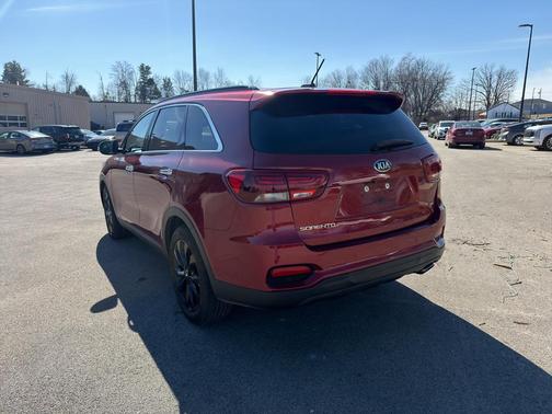 2020 Kia Sorento S
