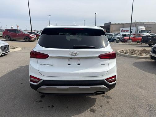 2019 Hyundai SANTA FE SEL 2.4