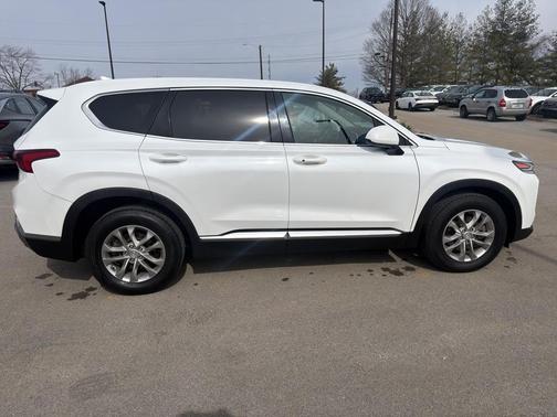 2019 Hyundai SANTA FE SEL 2.4