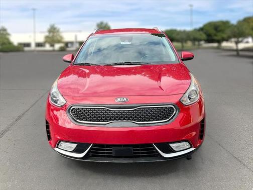 2017 Kia Niro LX