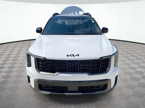 Glacial White Pearl 2025 Kia Sorento SX