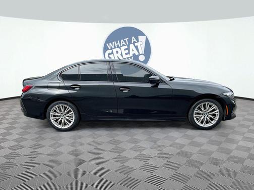 Black Sapphire Metallic 2024 BMW 330 330i