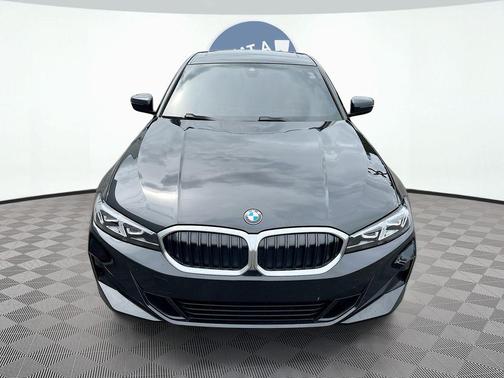 Black Sapphire Metallic 2024 BMW 330 330i