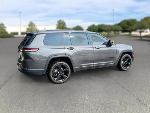 2021 Jeep Grand Cherokee L Altitude