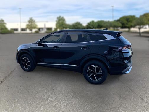 2024 Kia Sportage Hybrid LX