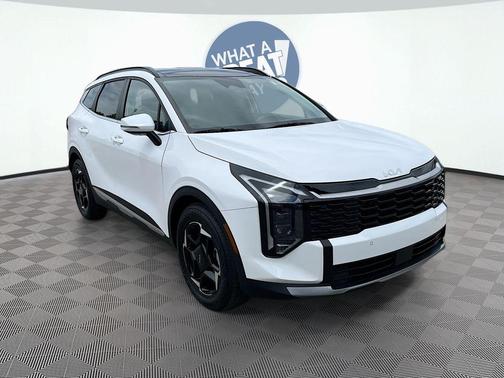 Glacial White Pearl 2026 Kia Sportage EX