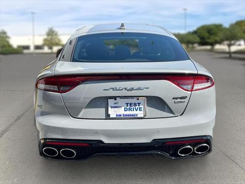 2022 Kia Stinger GT-Line
