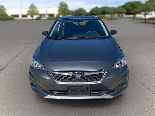 2019 Subaru Impreza 2.0i