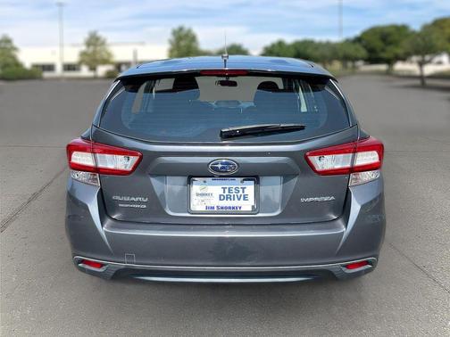 2019 Subaru Impreza 2.0i