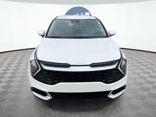 Snow White Pearl 2023 Kia Sportage Hybrid LX