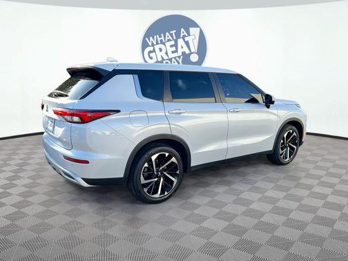 2024 Mitsubishi Outlander SE 2.5 2WD