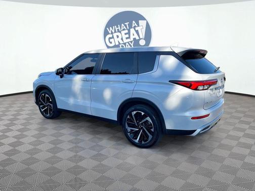 2024 Mitsubishi Outlander SE 2.5 2WD