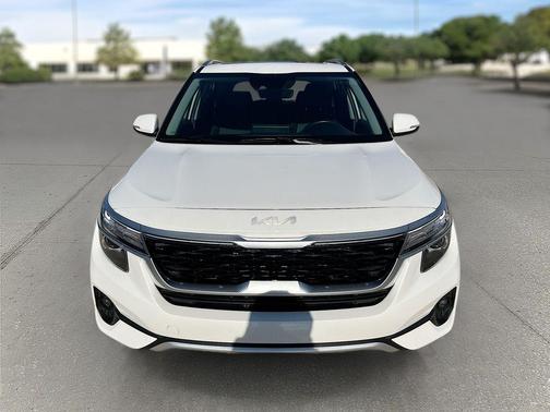 2022 Kia Seltos EX