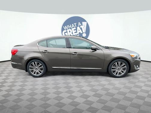 Bronze Metallic 2014 Kia Cadenza Premium