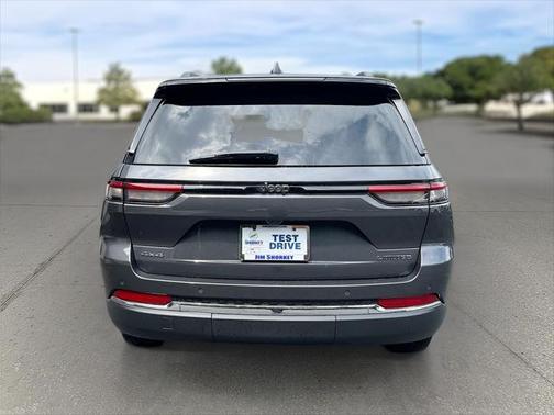 2023 Jeep Grand Cherokee Limited X