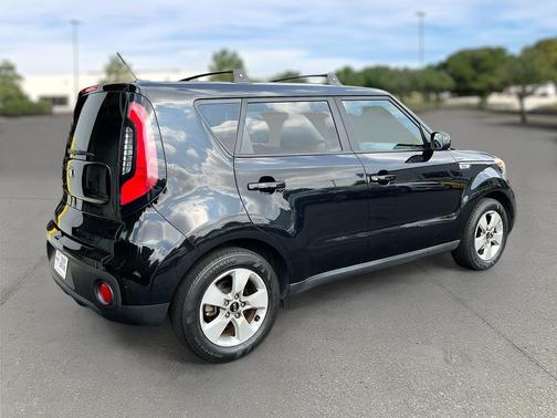 2017 Kia Soul Base
