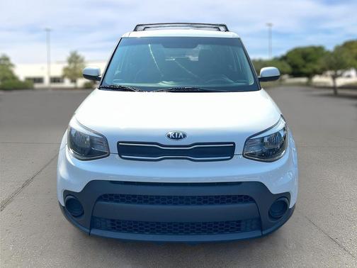 2017 Kia Soul Base