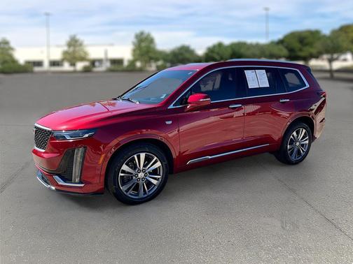 2022 Cadillac XT6 Premium Luxury FWD