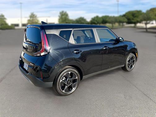 2023 Kia Soul EX