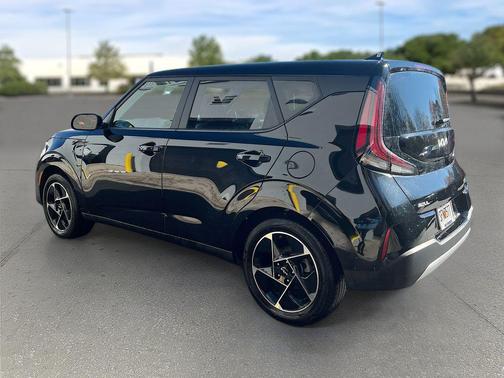2023 Kia Soul EX