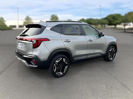 2025 Kia Seltos SX Turbo