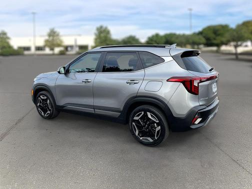 2025 Kia Seltos SX Turbo