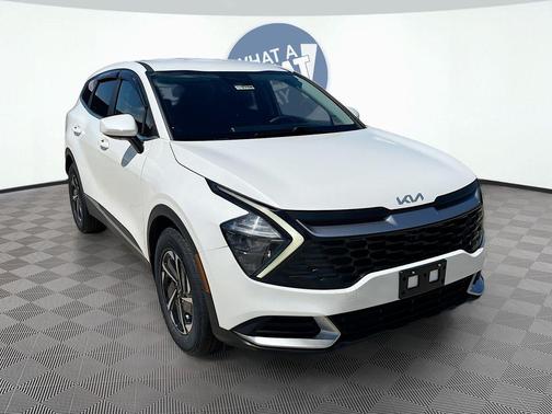 Snow White Pearl 2023 Kia Sportage Hybrid LX